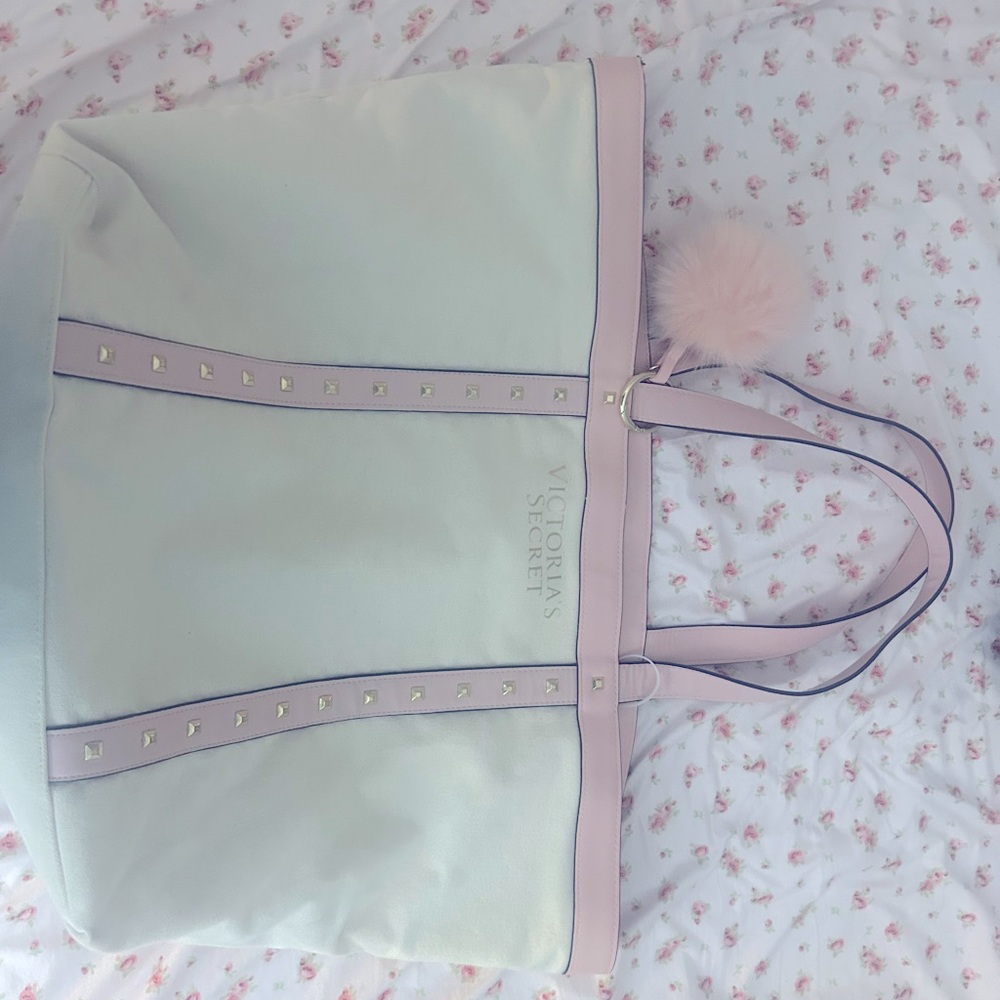 Victoria secret tote bag